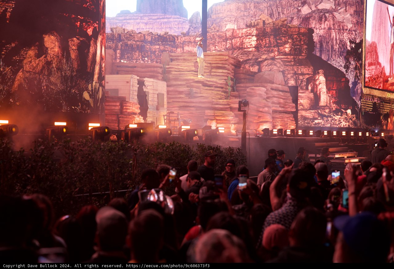 Enthralling Night at Coachella 2024: A Fusion of Technology and Nature