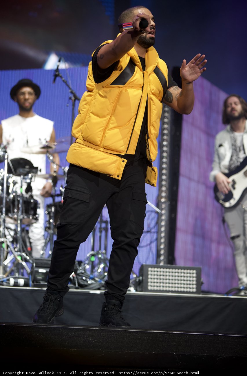 Musical Man on Center Stage