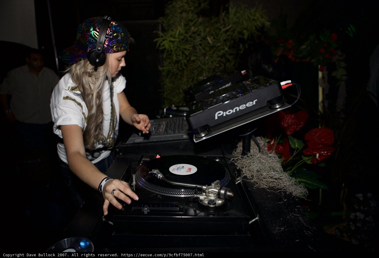 Spinning Sweet Melodies
