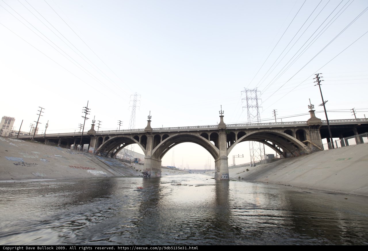 The Majestic Arch Bridge over LA River