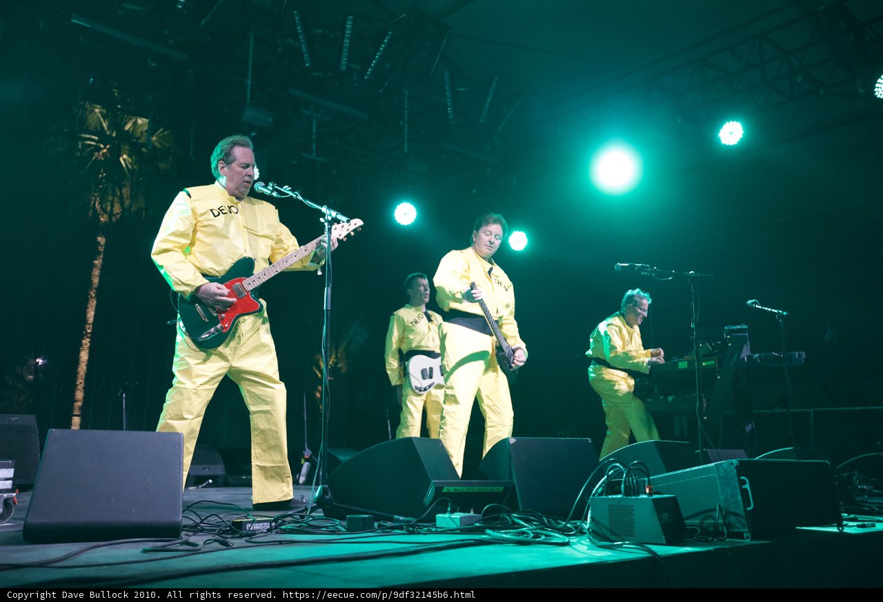 The Beach Boys Festival: A Rocking Performance by the Legends