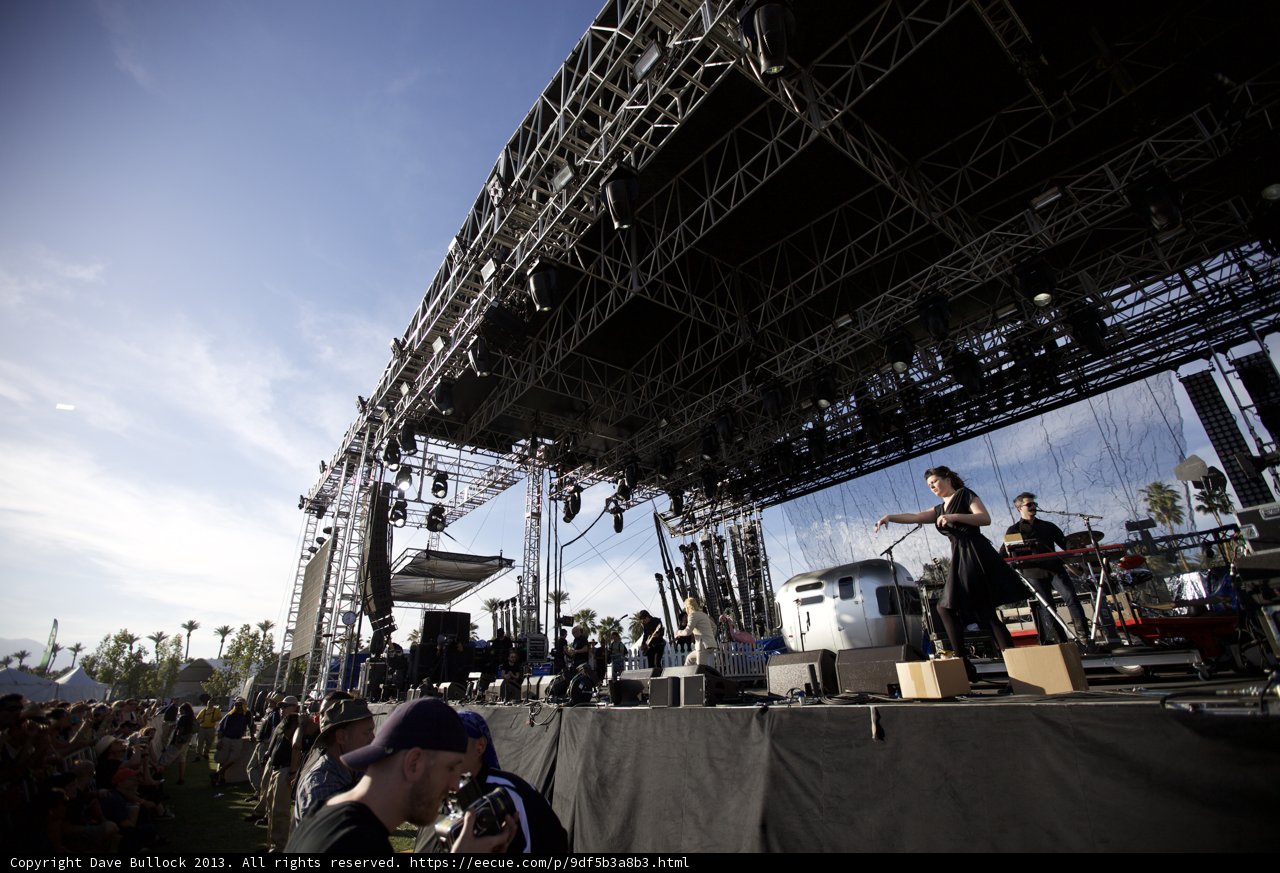 Carina Round rocks Coachella stage