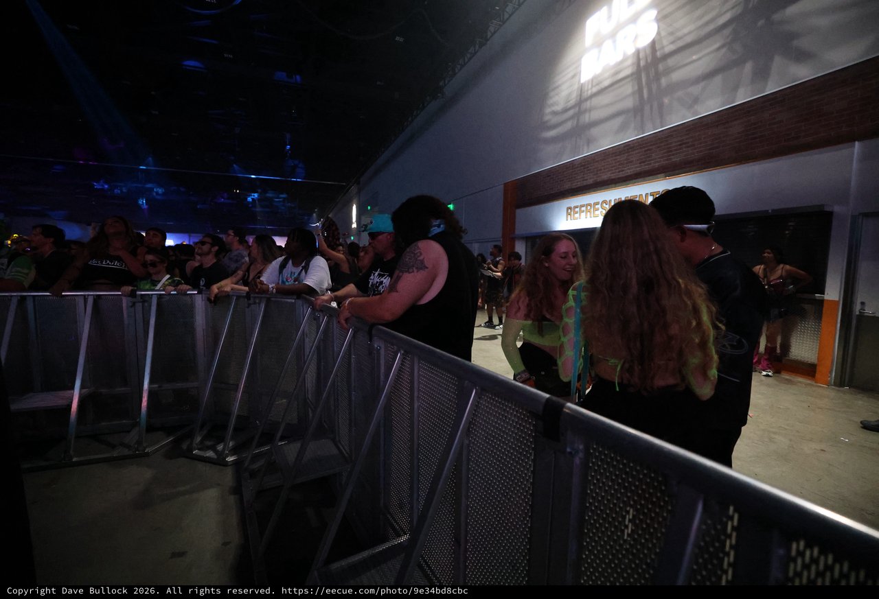 Crowd Surges at Wobbleland 2026 Festival Barrier