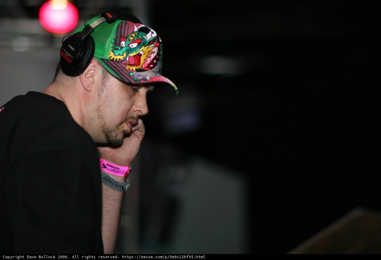 Grooving with Headphones