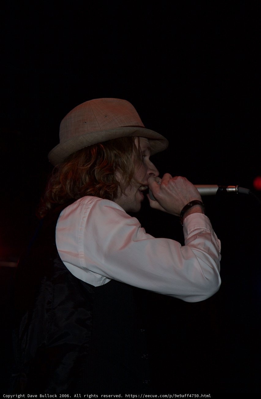 Grooving with the Fedora
