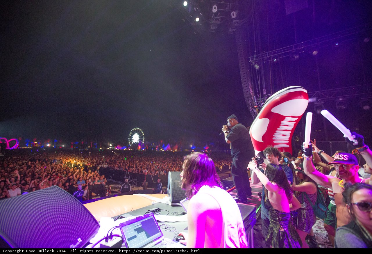 E40 - Girl Talk @ Coachella