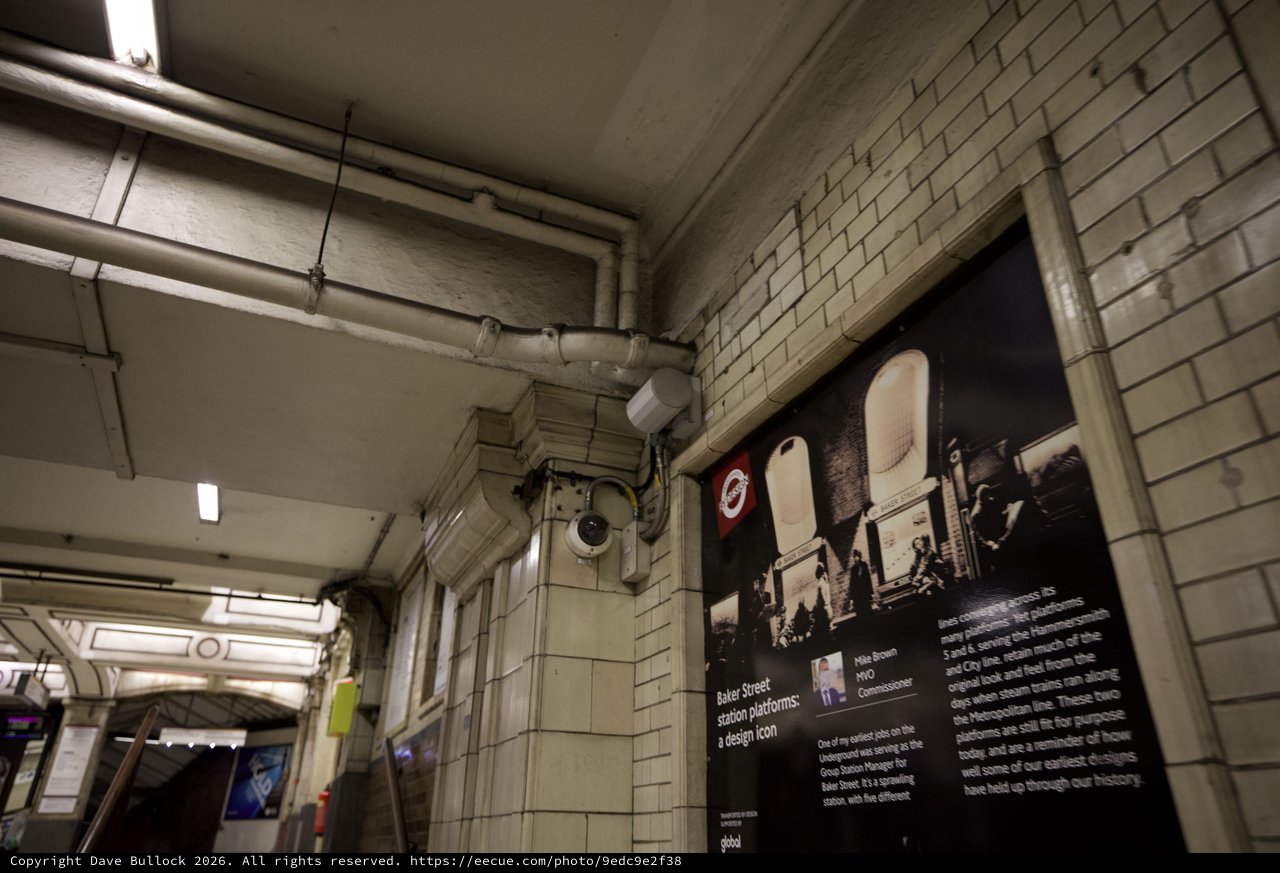 Baker Street Underground Station Platform Details
