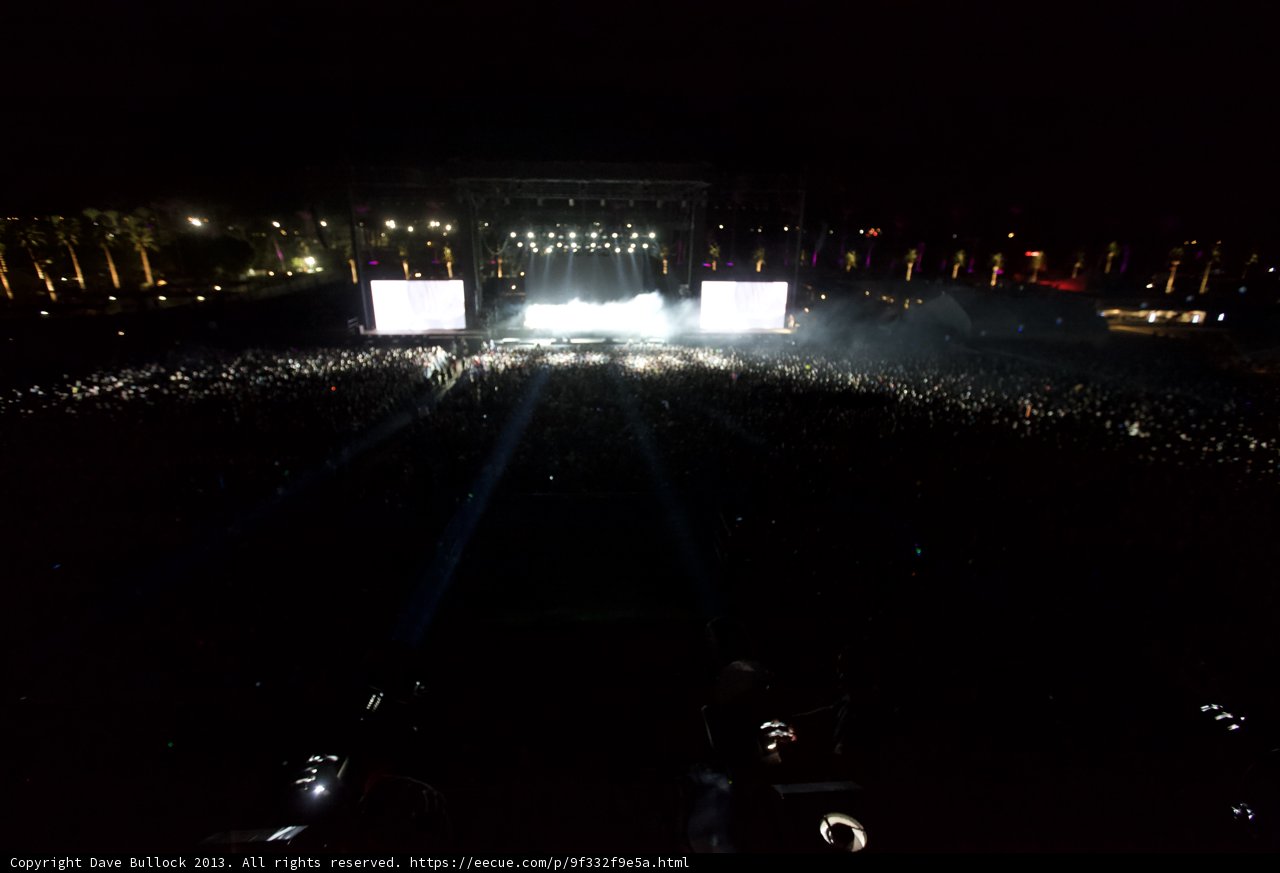 Lights Ignite the Night at Coachella Concert