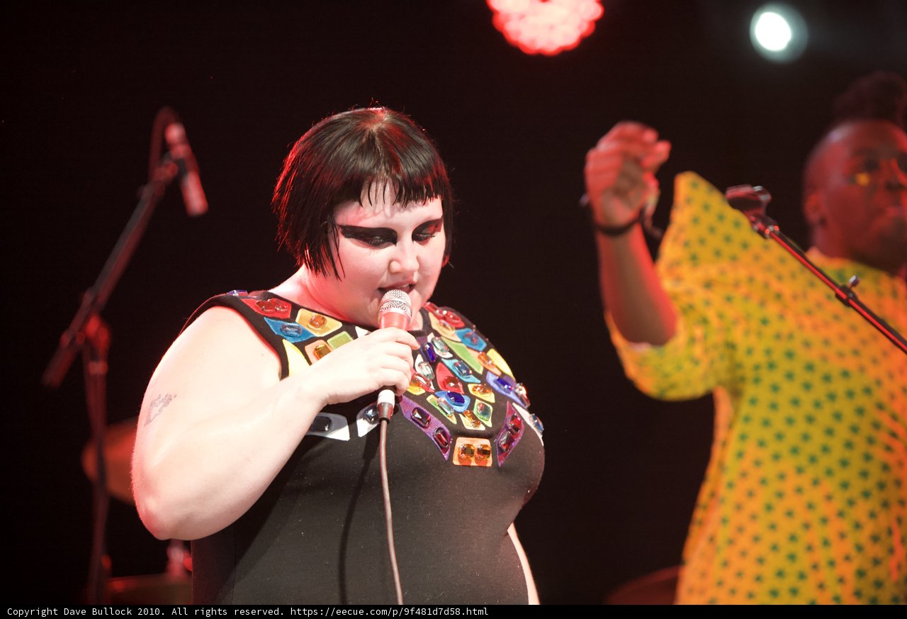 Beth Ditto electrifies the Coachella crowd
