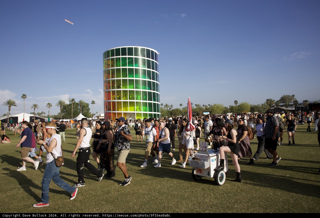 Vibrant Festival Vibes at Coachella 2024