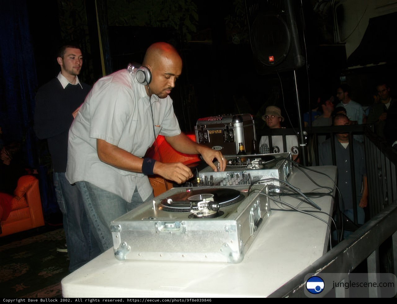 Nightclub DJ Set
