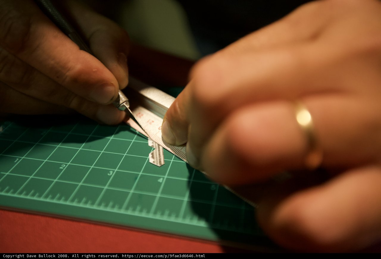Precise Paper Cutting