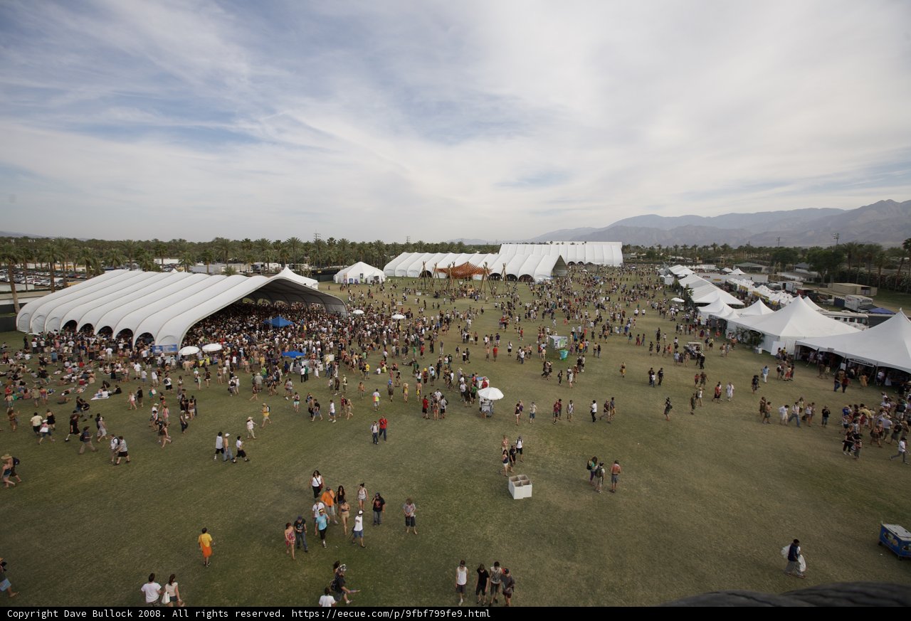 Coachella's Massive Outdoor Crowd