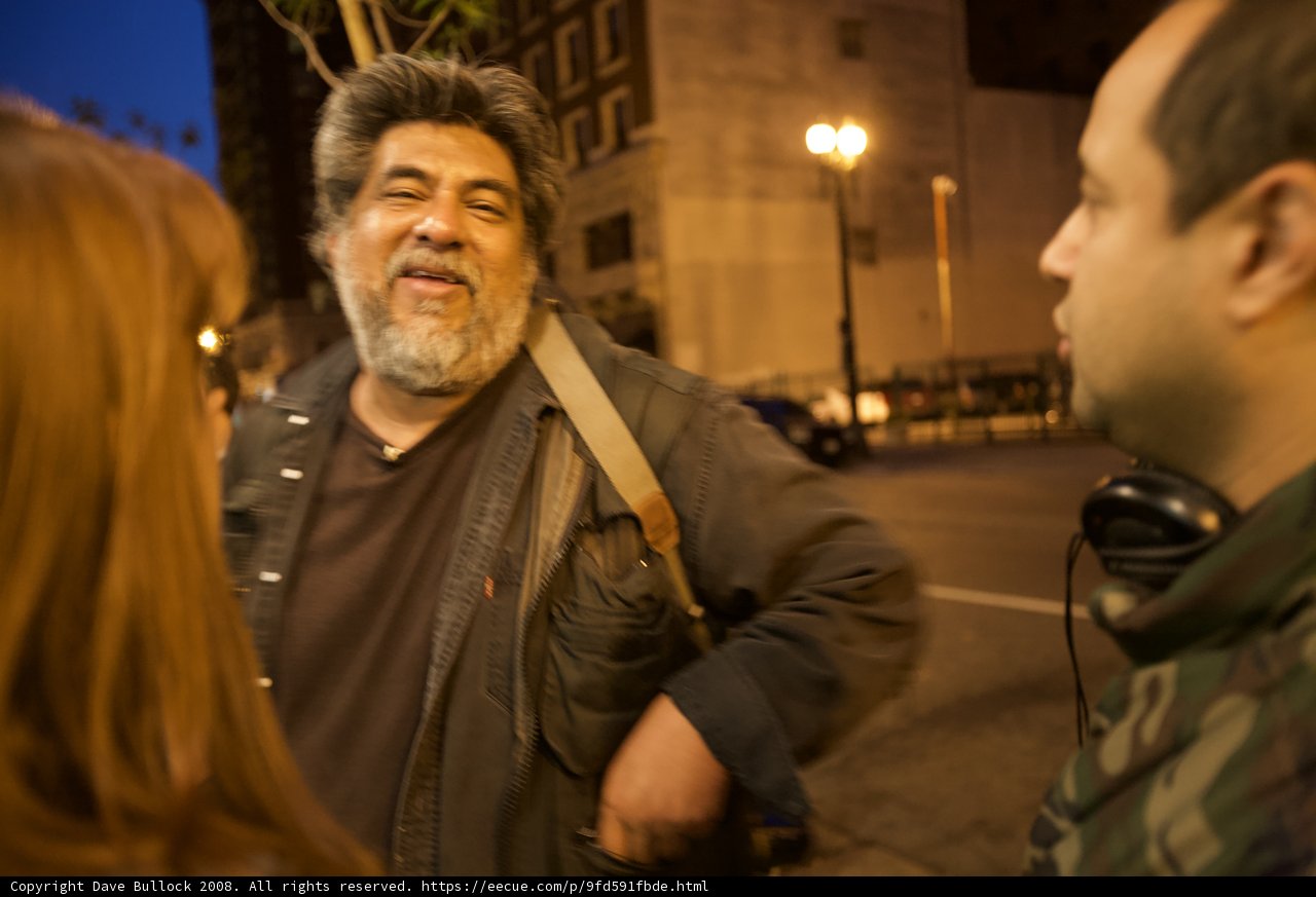 Conversations by the Lamppost
