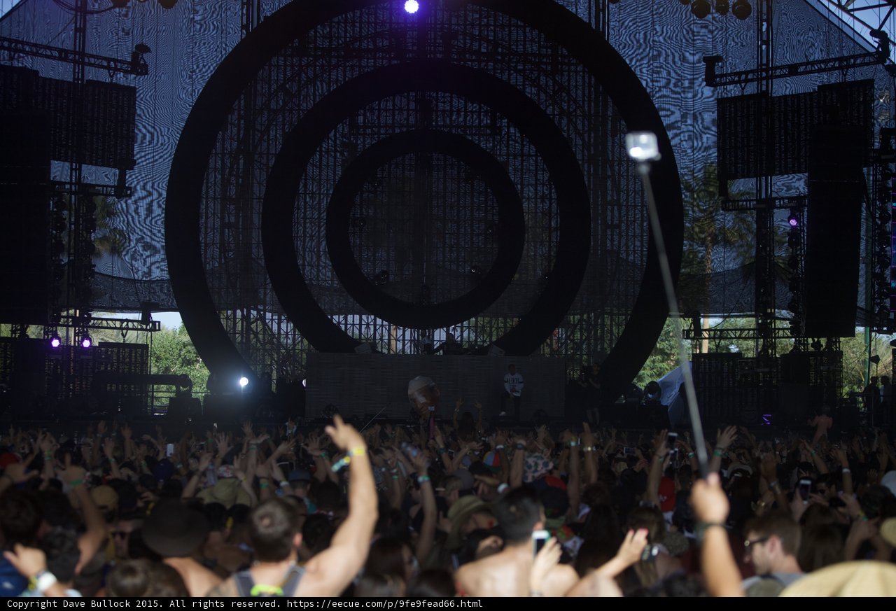 Dark Stage Moment