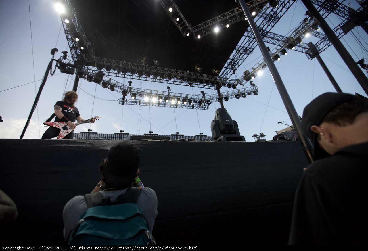 Guitarist Rocks the Stage at Big Four Festival