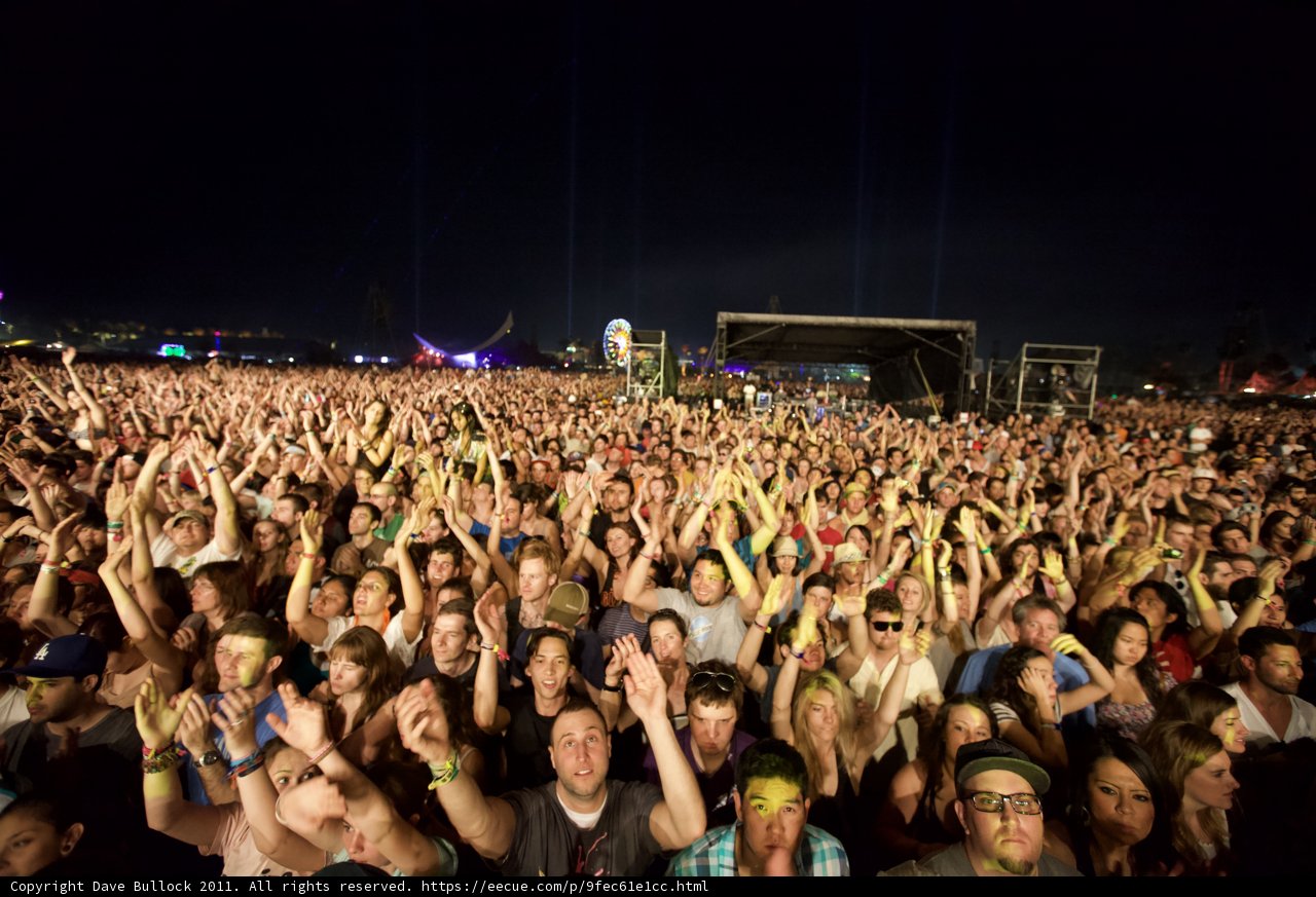 Coachella 2011: The Night Sky Comes Alive