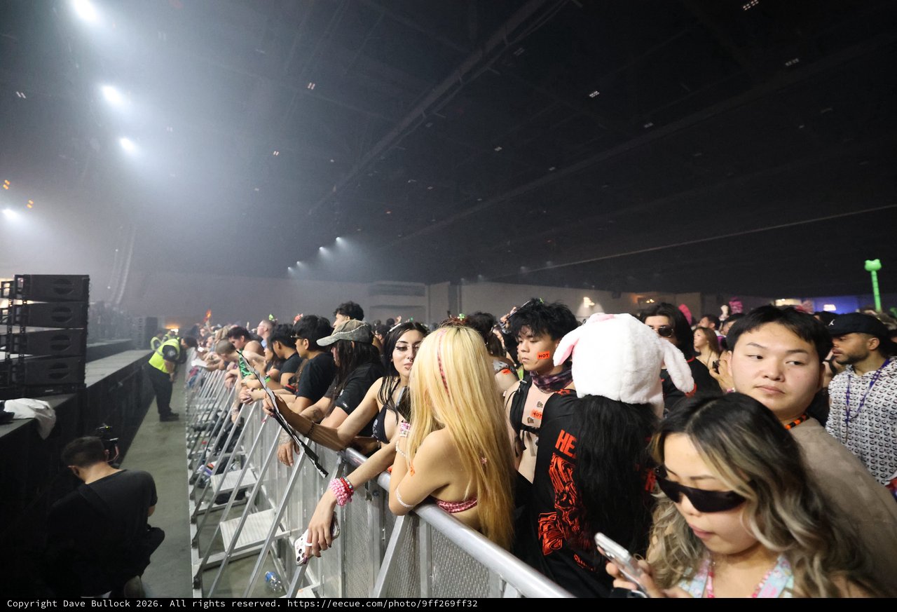 Packed Crowd Awaits at Wobbleland 2026 Festival