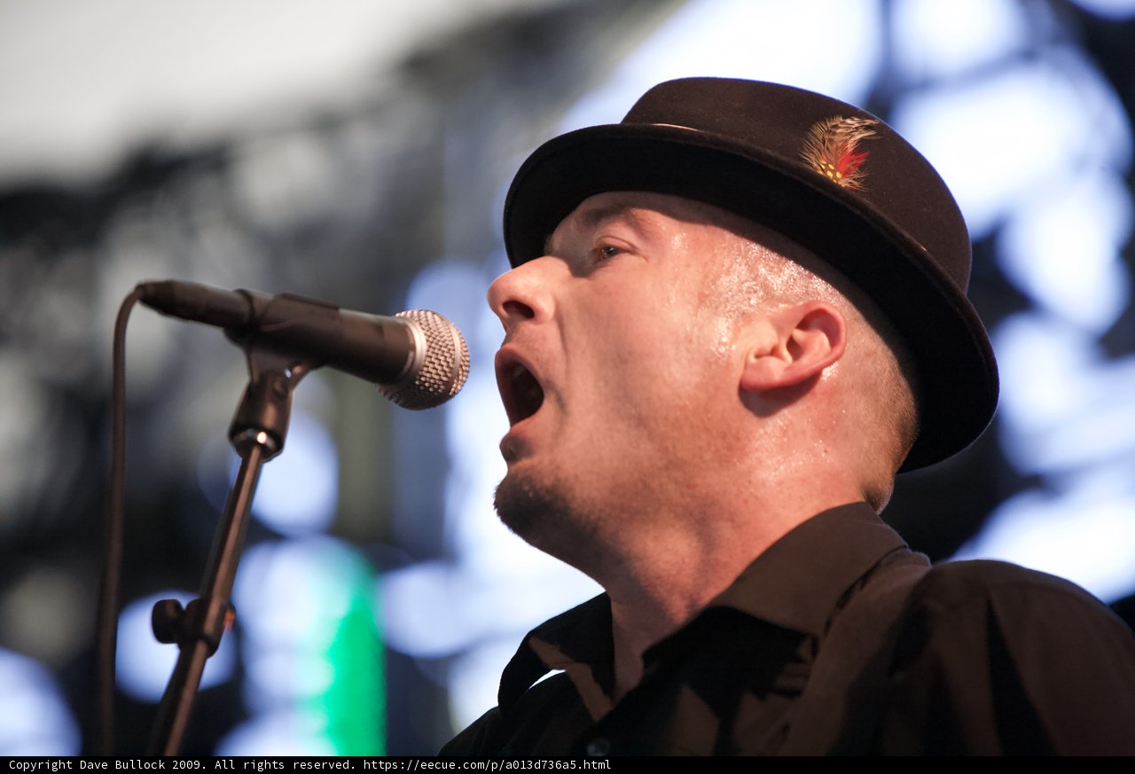 Peter Lik Rocks Coachella with his Signature Fedora
