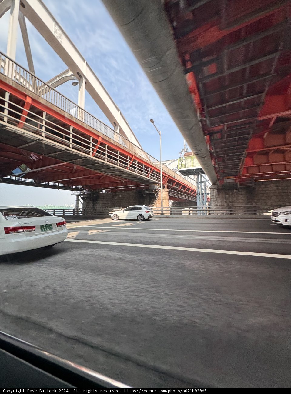 Urban Velocity: Seoul's Metropolis in Motion