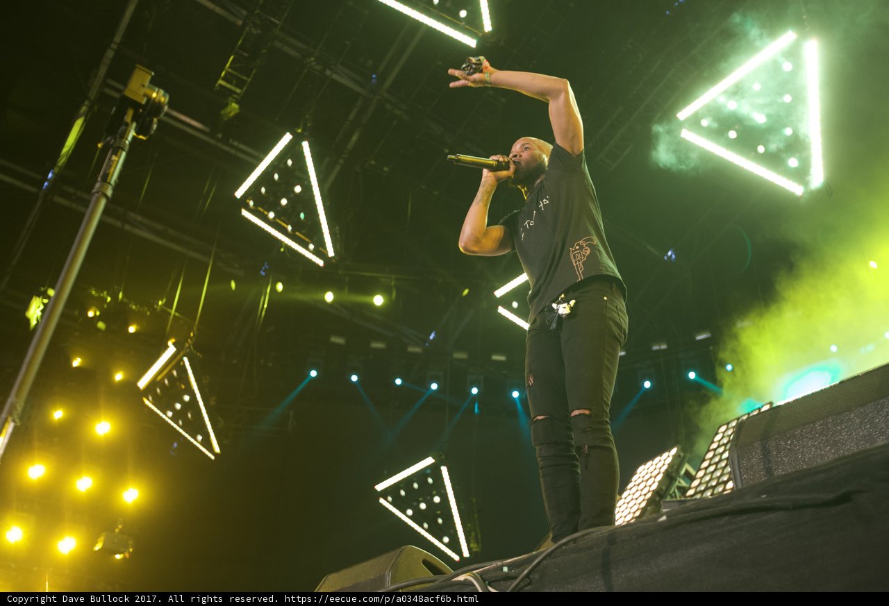 Tory Lanez rocks Coachella stage