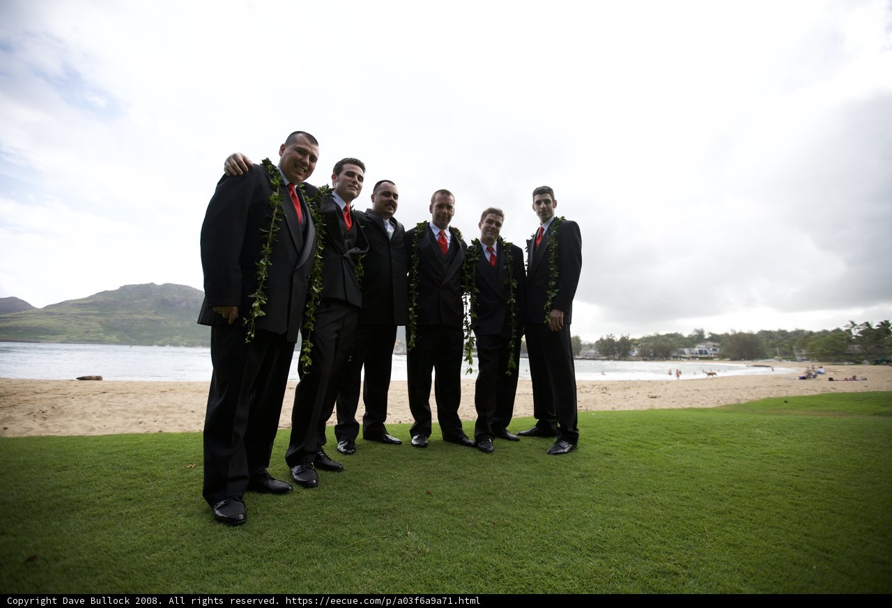 Groomsmen Groupshot on the Beach