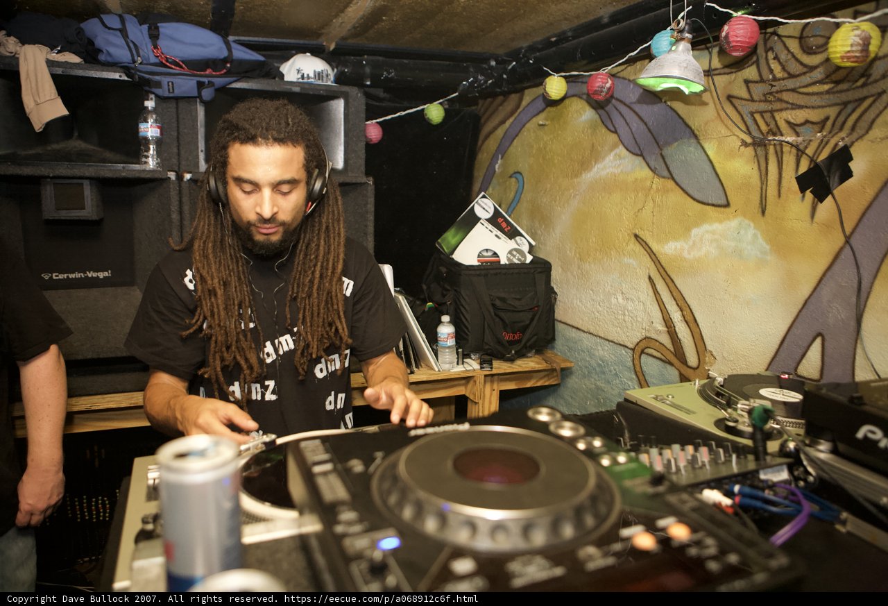 Dreadlocked Deejay