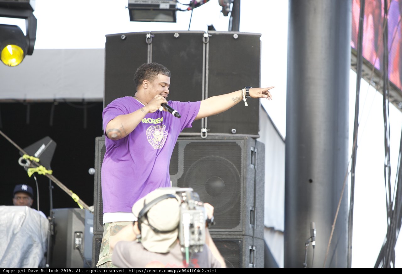 Pointing out the Beat