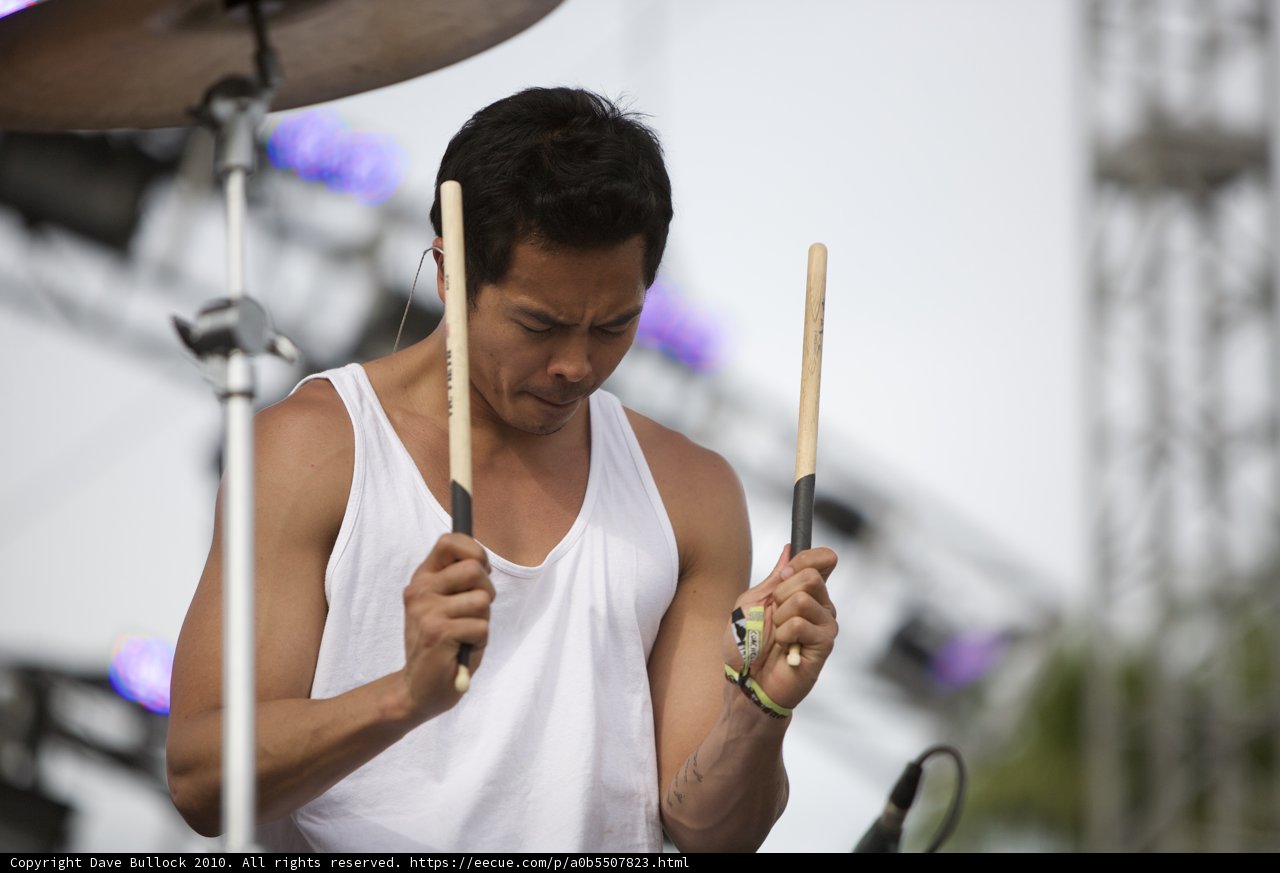 Drumming in White