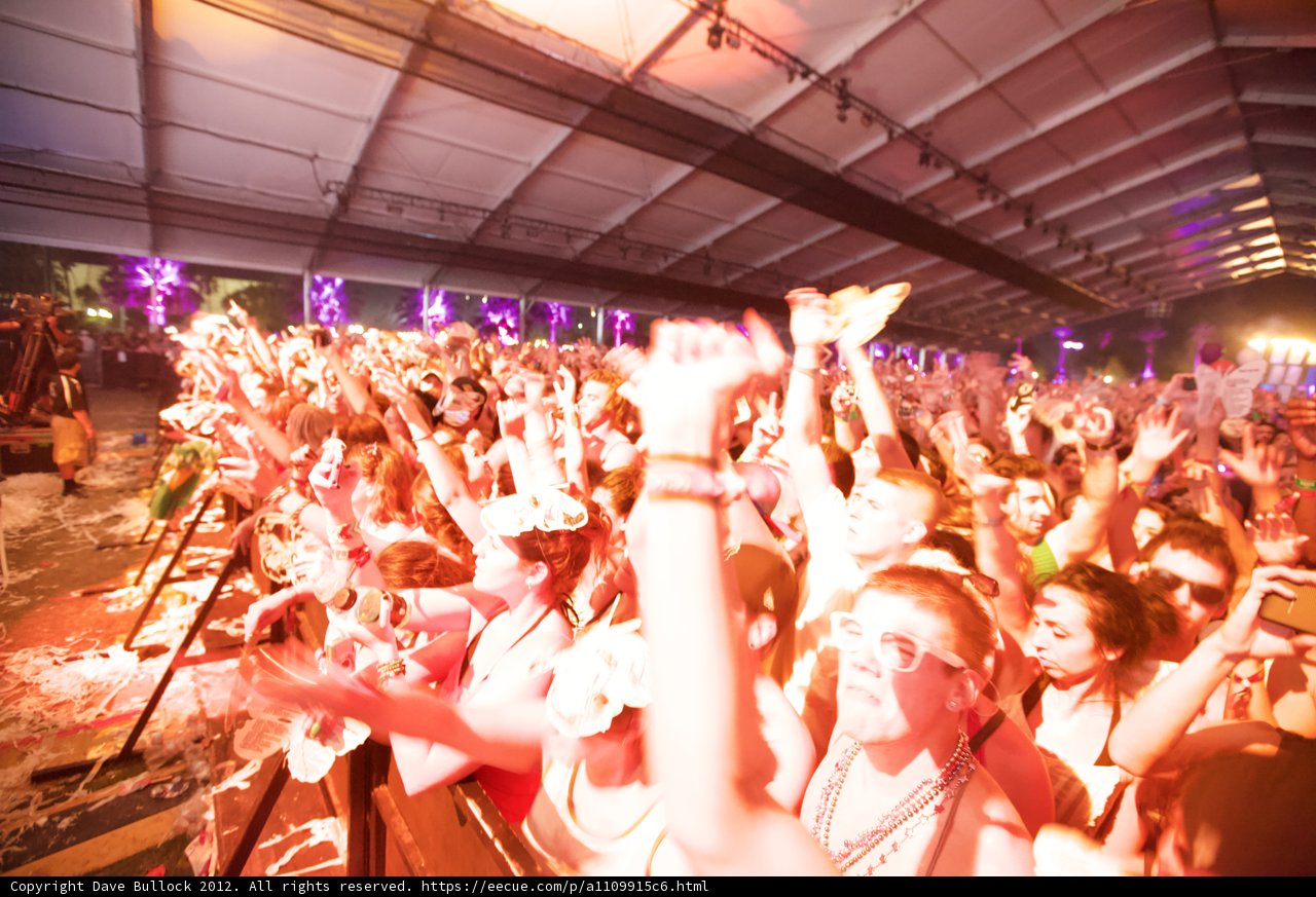 Saturday Night Crowd at Coachella 2012