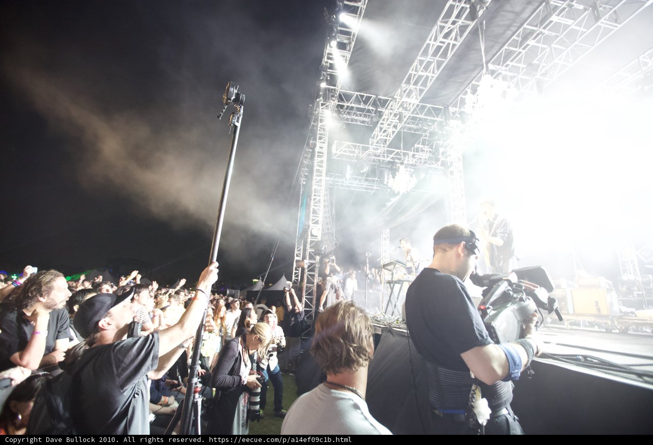 Capturing the Concert Crowd