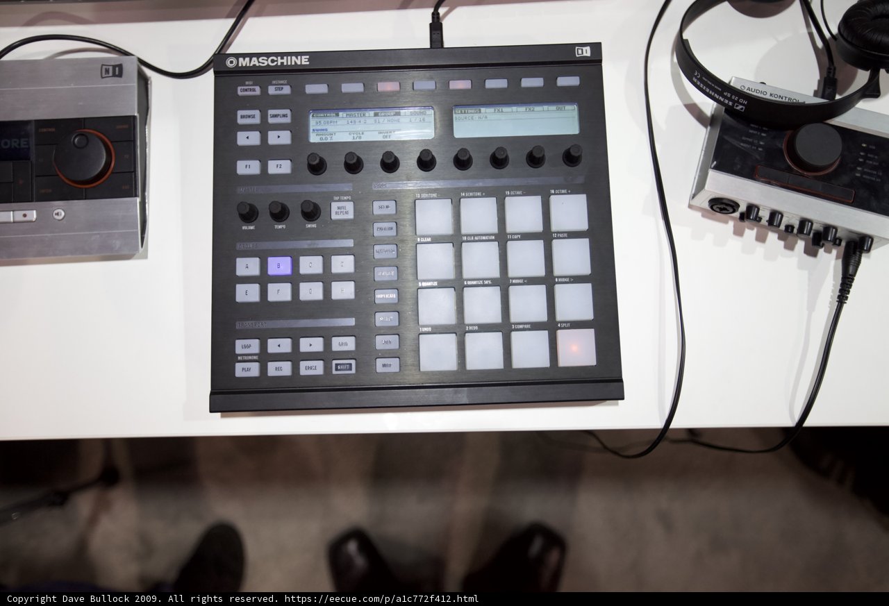 Electronic Music Mixer