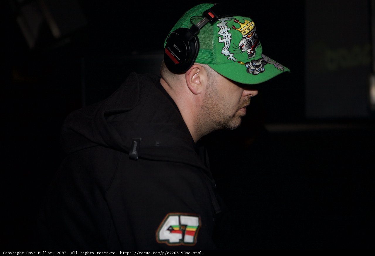 Grooving with Green Hat