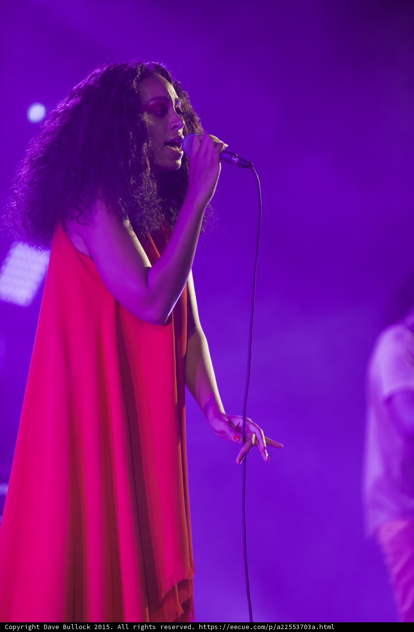Solange Profile Mic Cord Wrapped Finger Band Member Purple