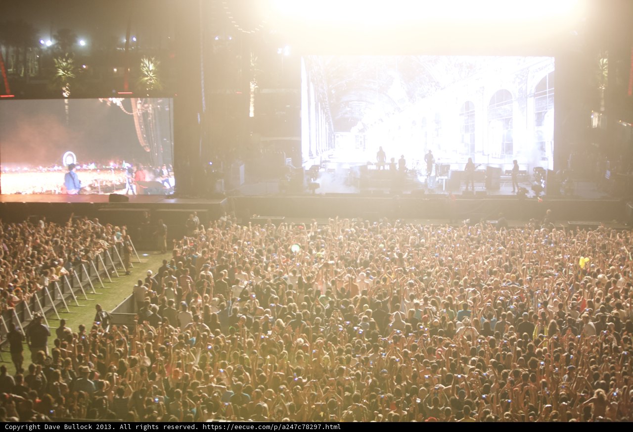 Crowd Comes Alive at Coachella