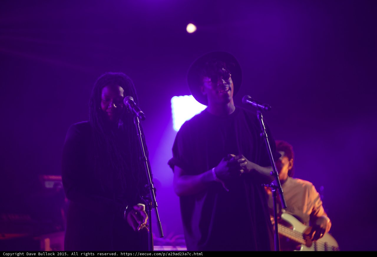 Solange Band Vocalist Hat Clasped Hands Backing Vocalist Bassist Purple