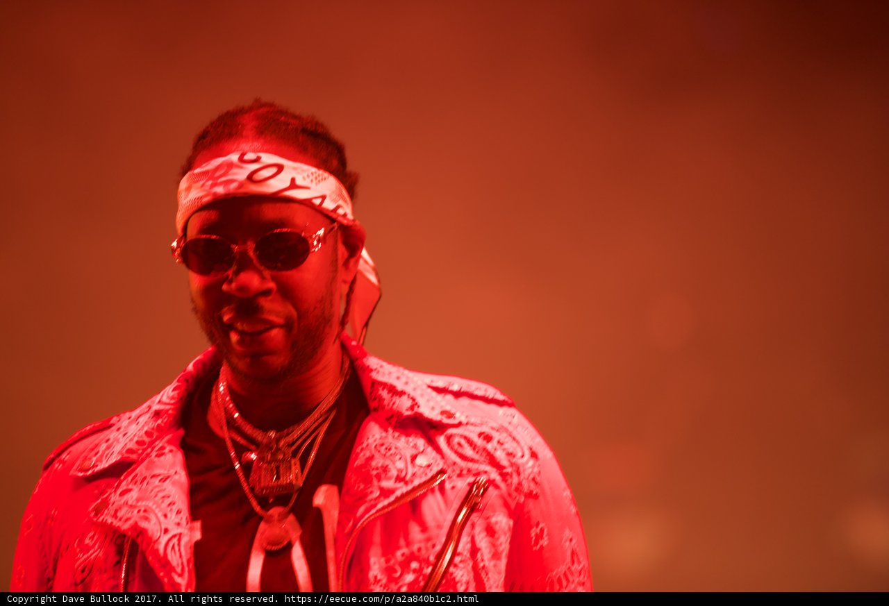 2 Chainz Rocks the Stage with Style