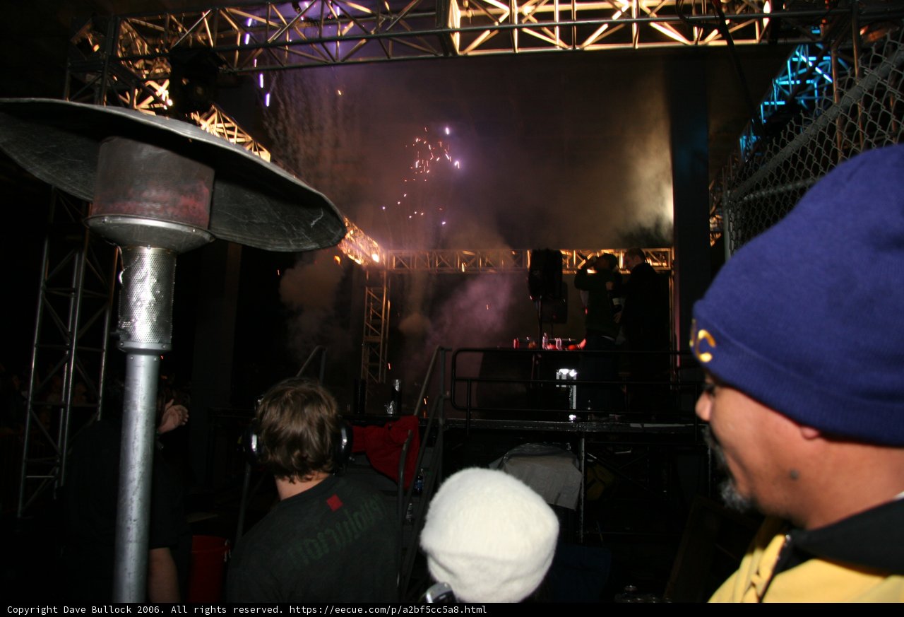 Smoke and Beats at NYE Concert