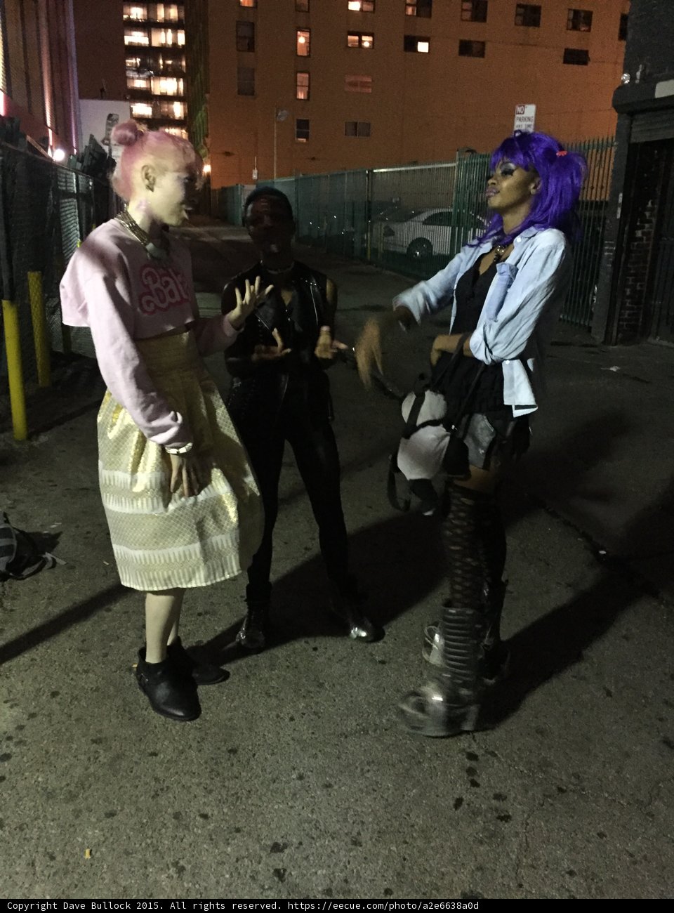 Street Fashion Conversation