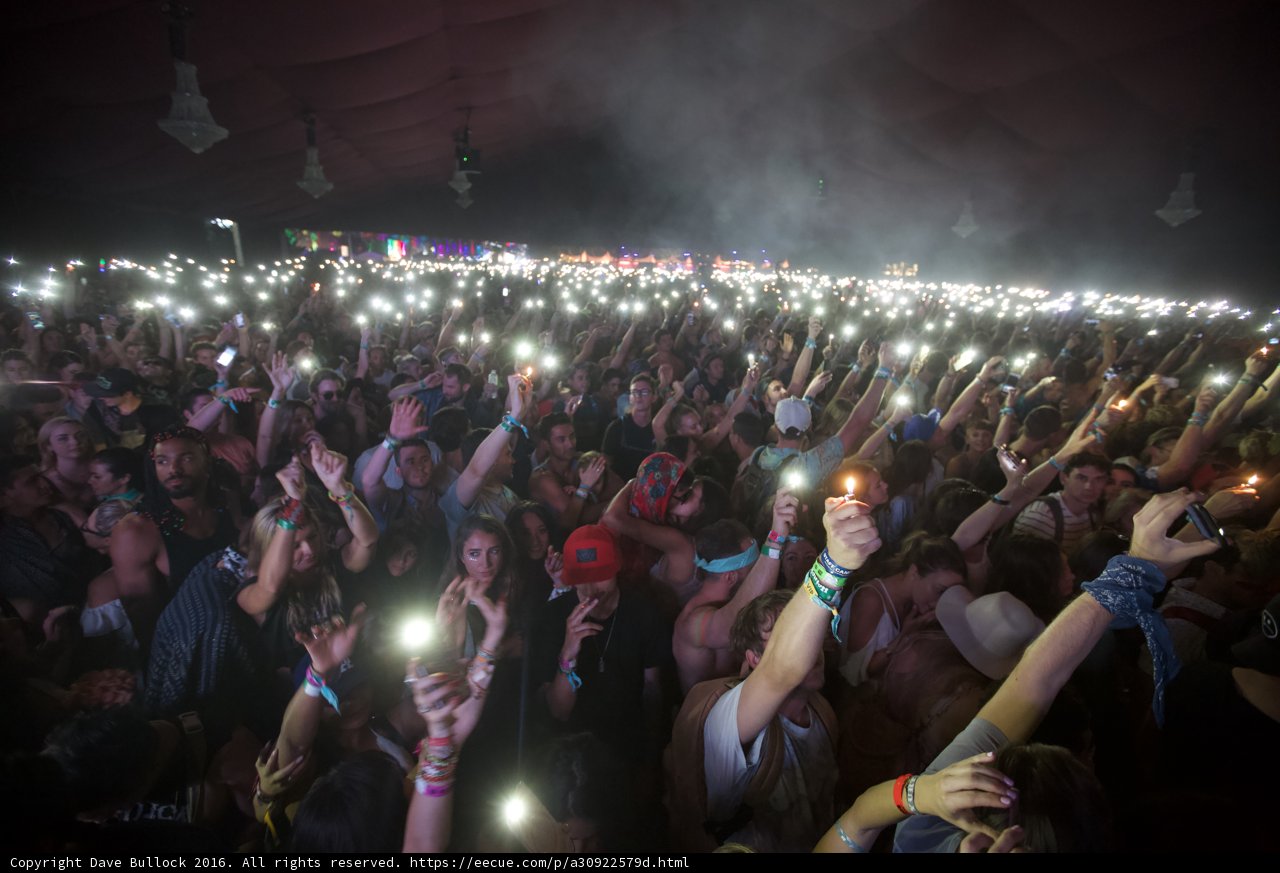 The Glowing Crowd - Mobile Phones Lit Up at Coachella