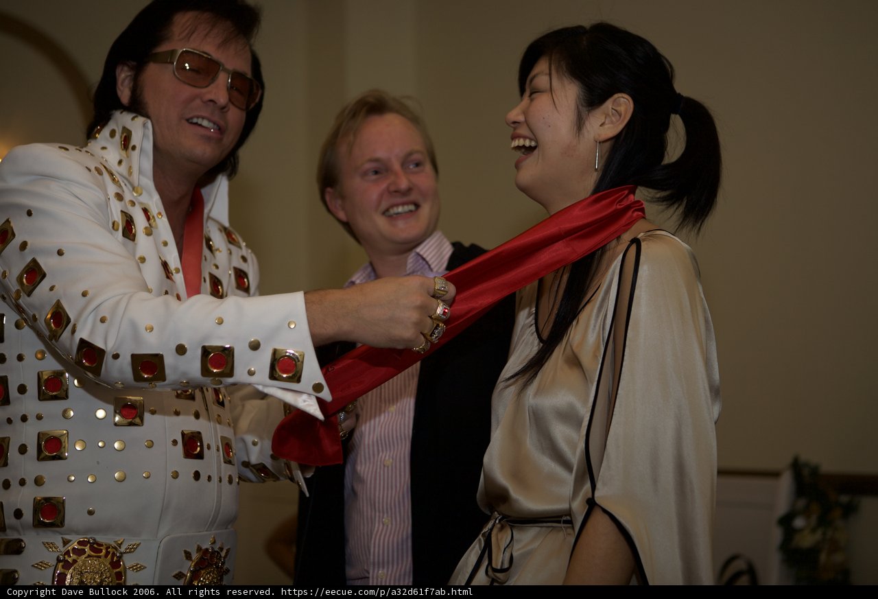 Elvis Presley officiates Wakako wedding