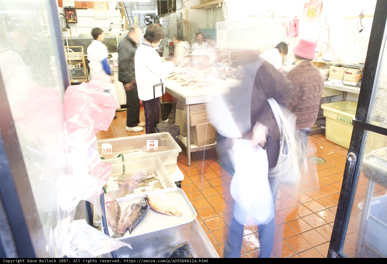 Blurry Buzz of a Busy Restaurant