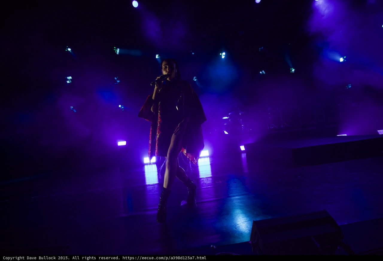 FKA twigs Full Body Wide Standing Singing Kimono Flowing Black Bodysuit Boots Blue Purple Lighting LED Panels Drums Heavy Haze