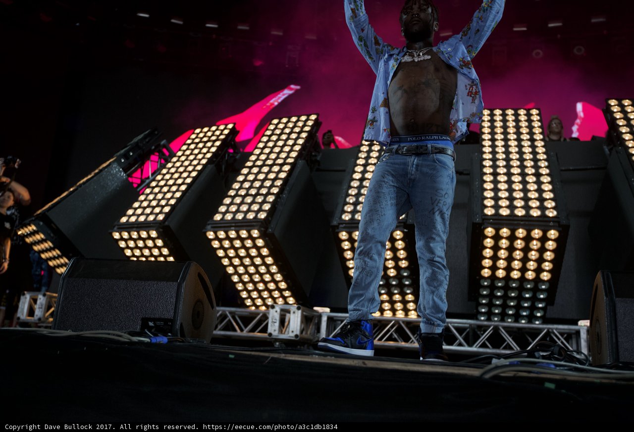 Thomas Pridgen rocks Coachella stage