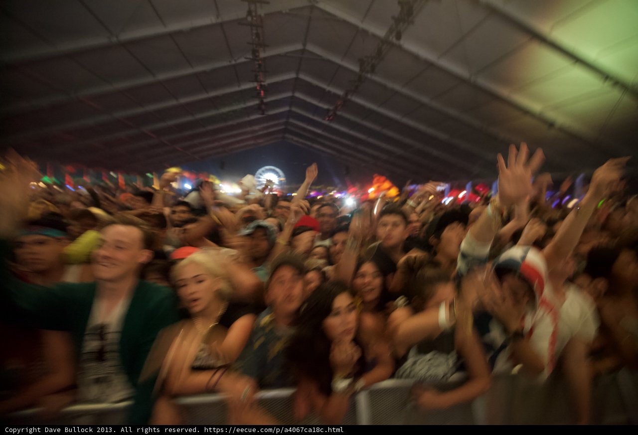 Hands Up, Feet Dancing