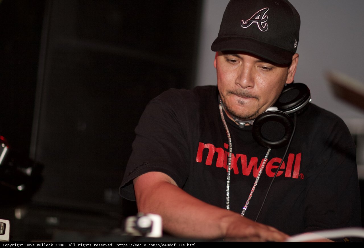 Craze Rocks the Turntables