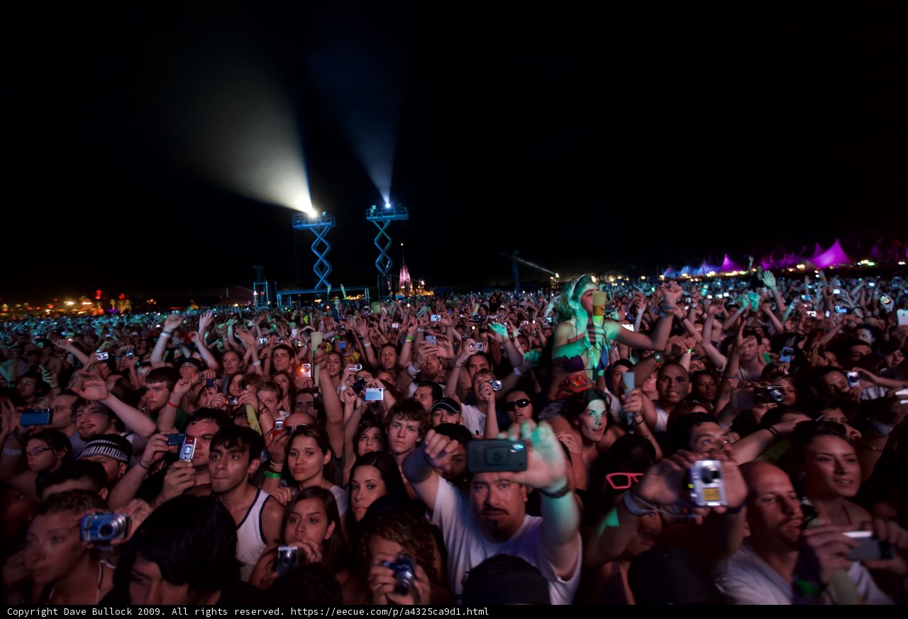 Phone-Glow Party