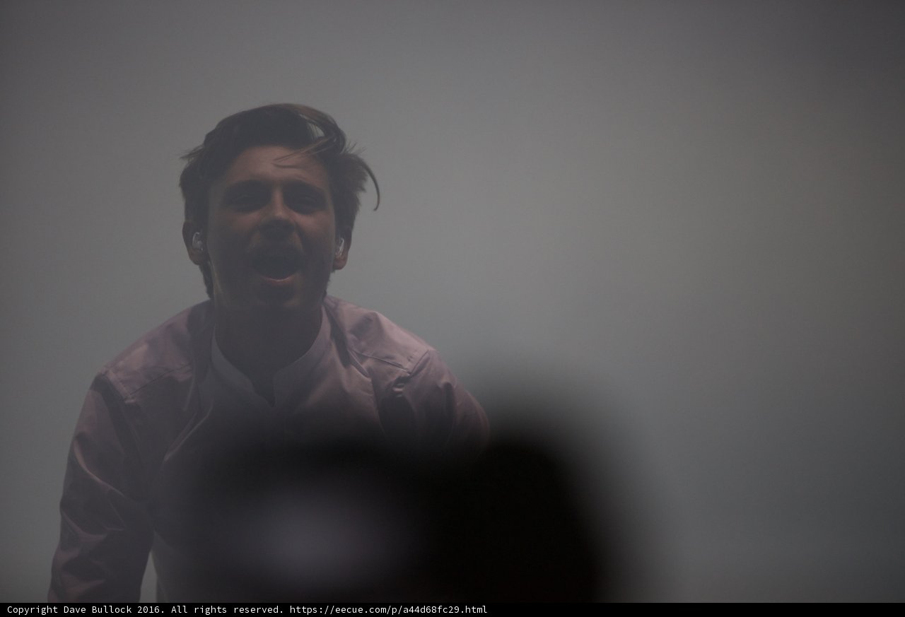 Singing in the Smog