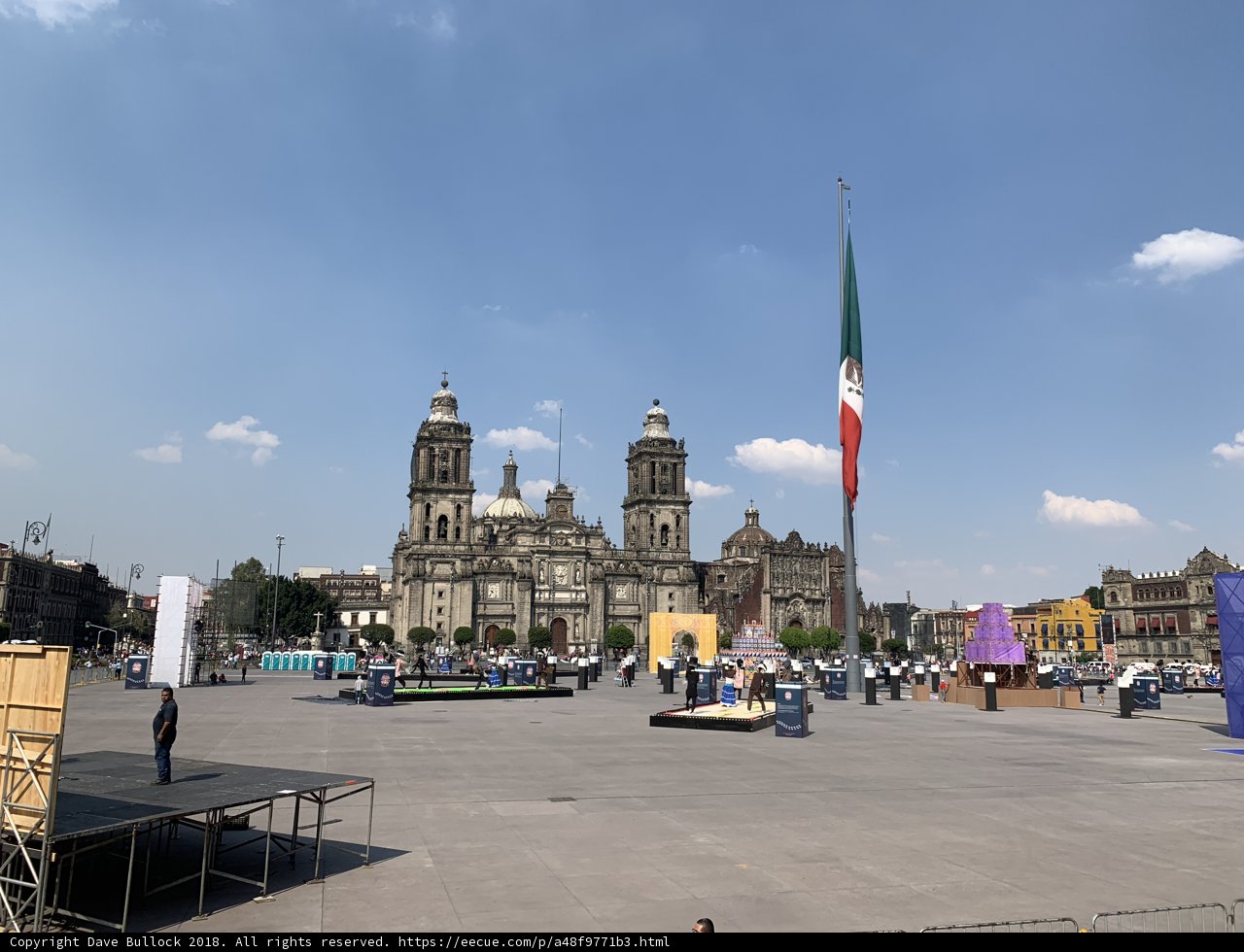Plaza de Torre y Nuevo Mexico Urban Landmark