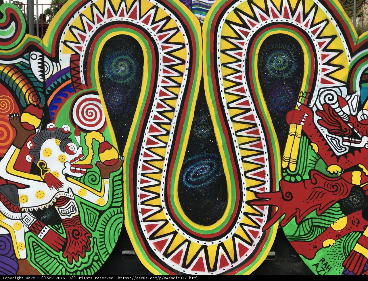 Serpentine Street Art